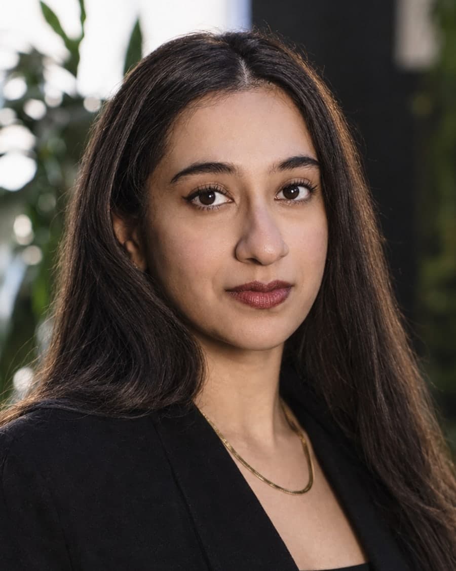 Resham Khanna